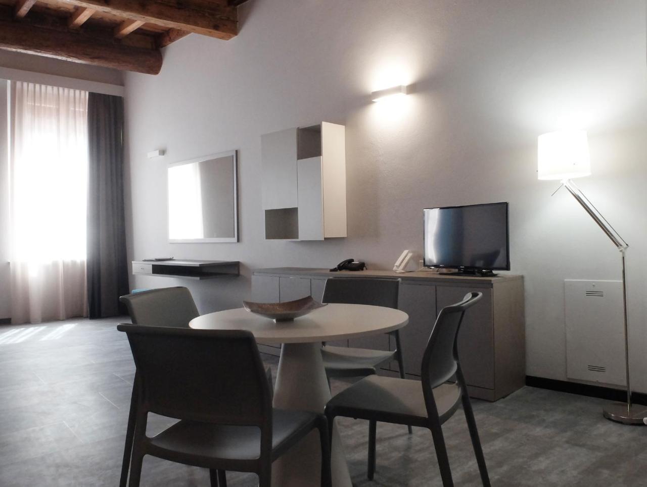 Residence Carlton Ferrara Ngoại thất bức ảnh